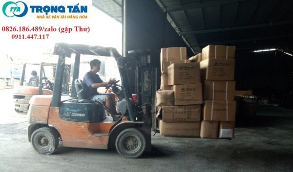 kho hàng của chuyển hàng Sài Gòn đi KCN Phú Nghĩa-Hà Nội