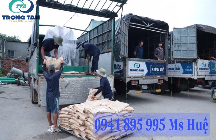 Thuê xe tải chở hàng tại Quảng Ninh