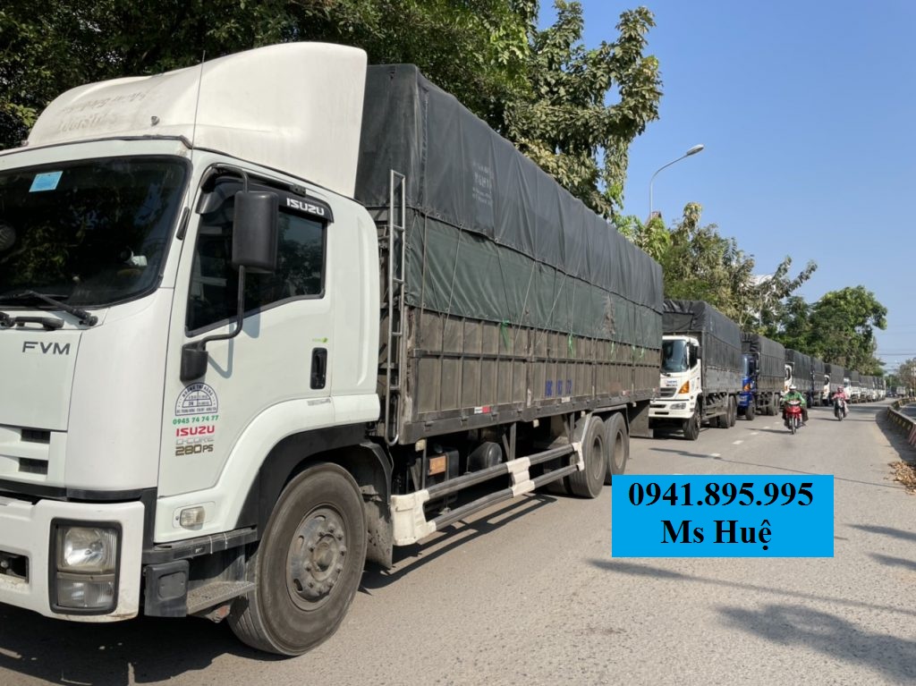 dịch vụ thuê xe chở hàng đi Quảng Bình